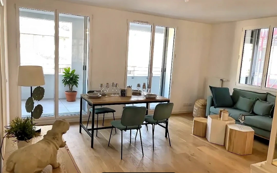 Agence immobilière de  Mogati